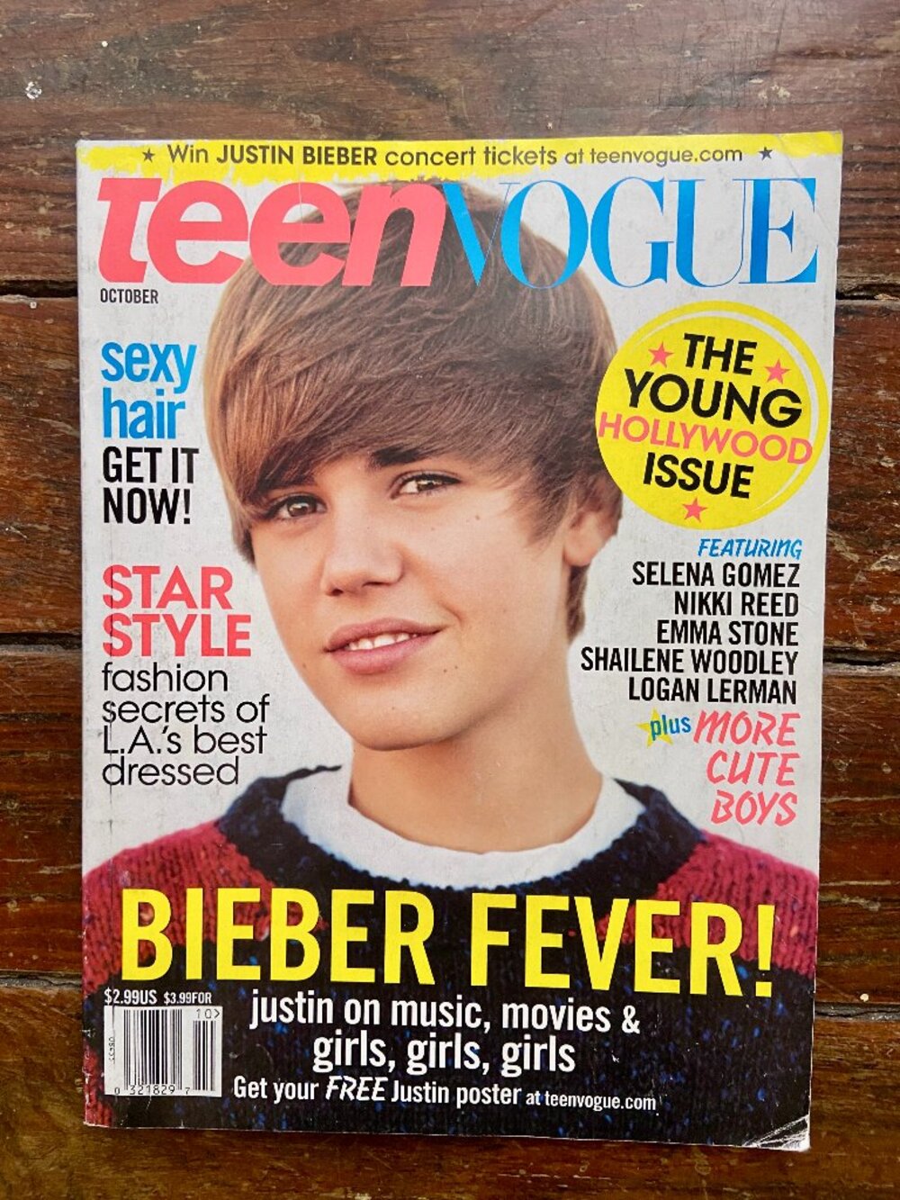 Teen Vogue Magazine October 2010 Justin Bieber Selena Gomez Emma Stone